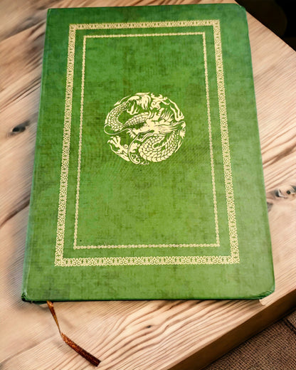 Grünes Dekorationsnotizbuch mit Drachenmotiv - Fantasy-Inspirationen, mit Gravur