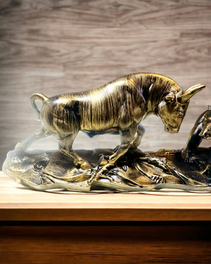 Skulptur "Zwei Rivalen" - Stier und Bär - Symbolik des Finanzmarktes, Möglichkeit der Gravur - Farbe Kupfer