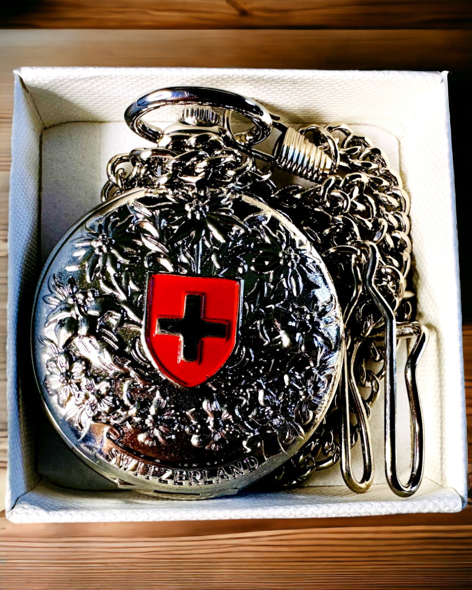 Taschenuhr "Heritage Helvetia" mit Gravurmöglichkeit