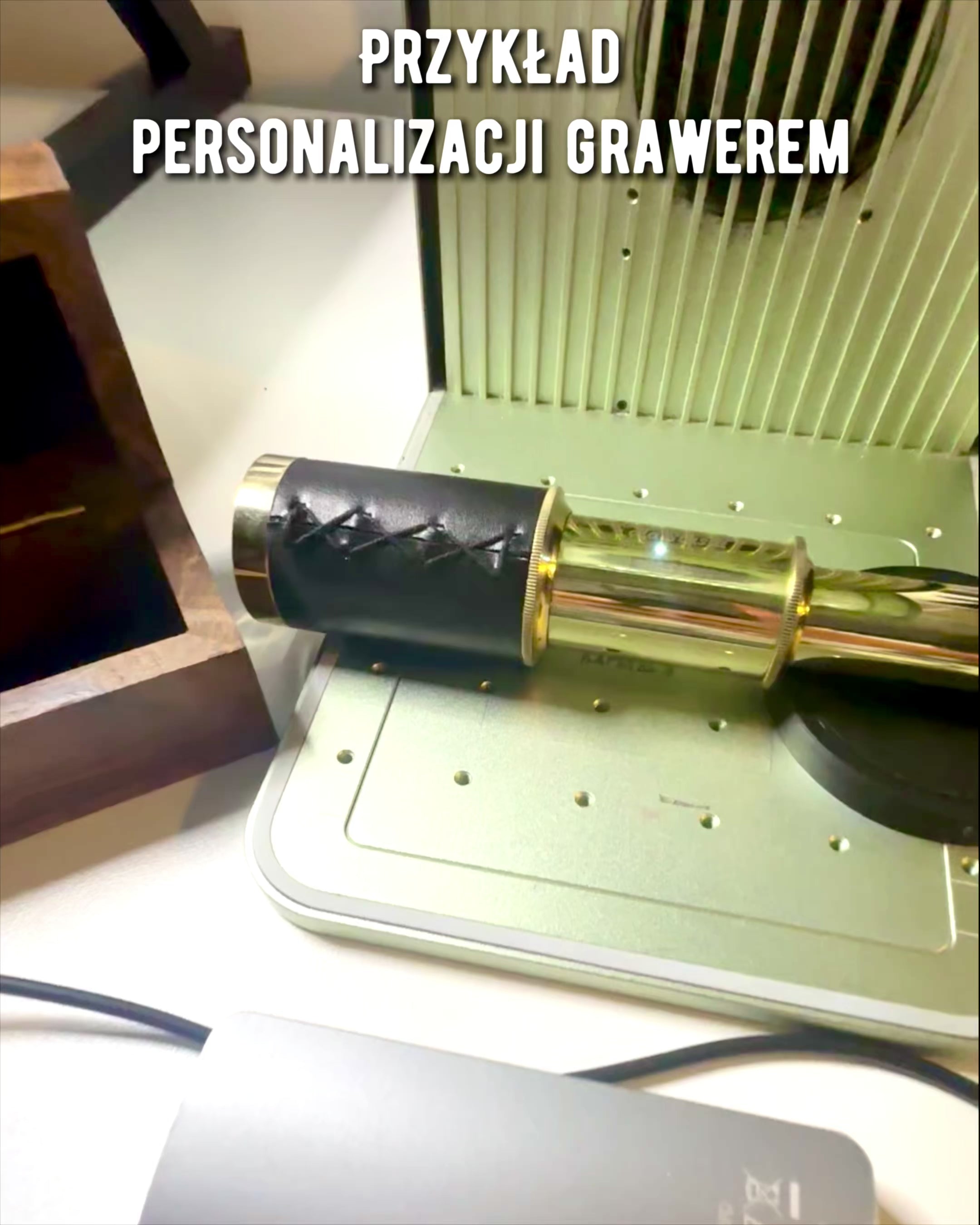 Luneta Reisender Paradies – Handwerk – Personalisierung durch Gravur